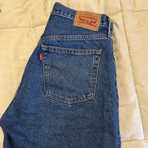 Levi's Blue Jean Jorts/Shorts - Picture 5 of 5